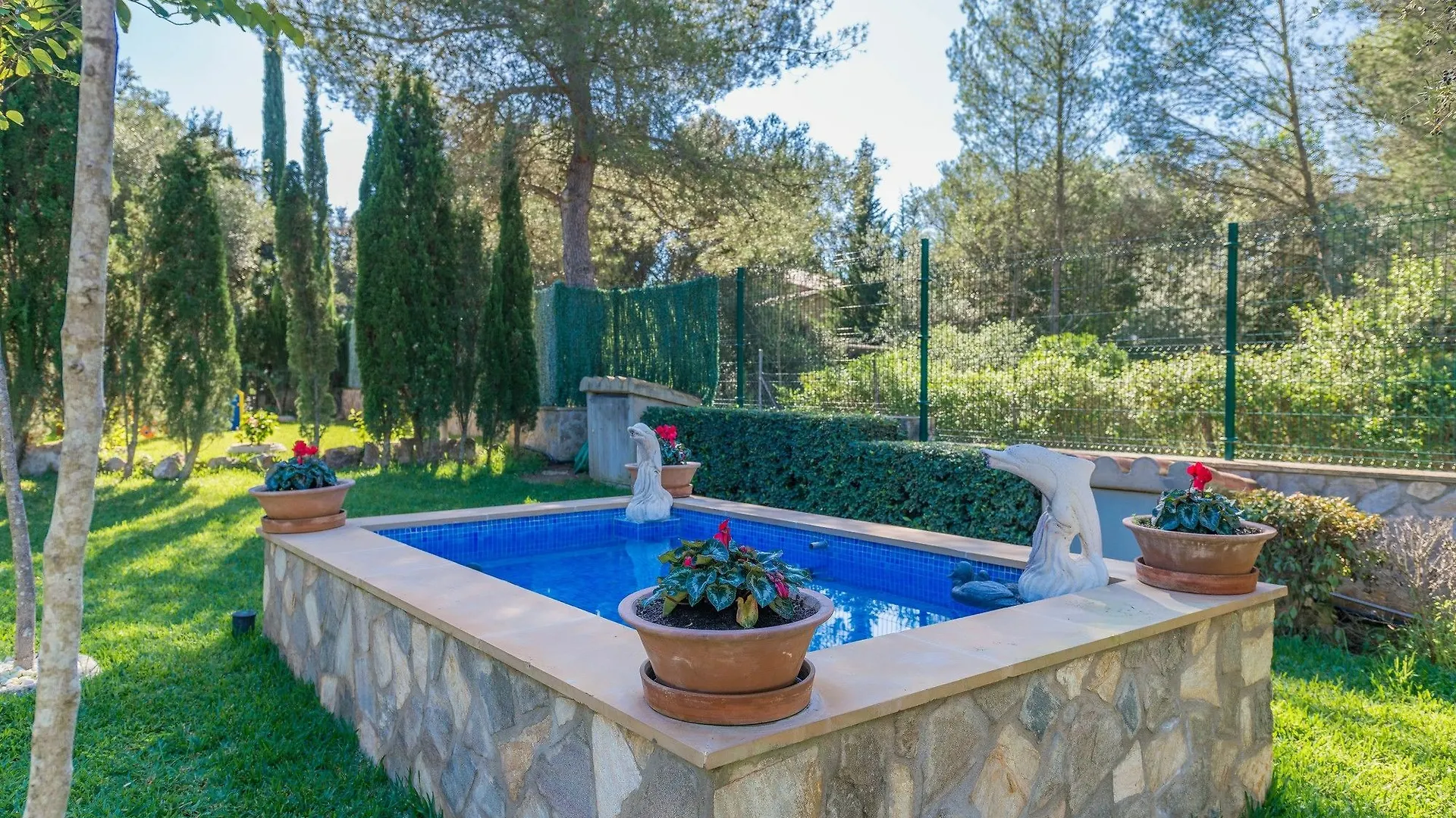 Can Llamas Pollenca Villa